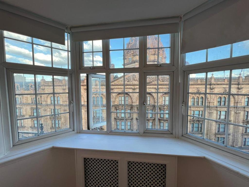 Knightsbridge Luxurious Residence - Facing Harrods Лондон Екстериор снимка
