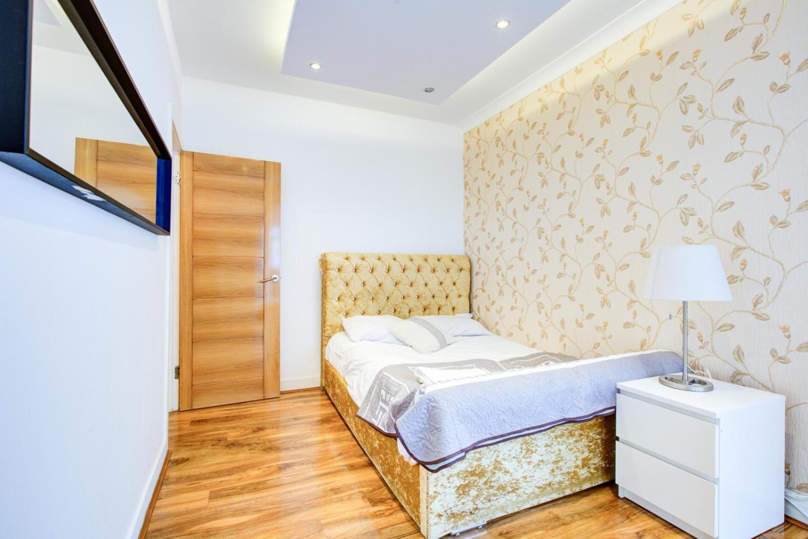 Knightsbridge Luxurious Residence - Facing Harrods Лондон Екстериор снимка