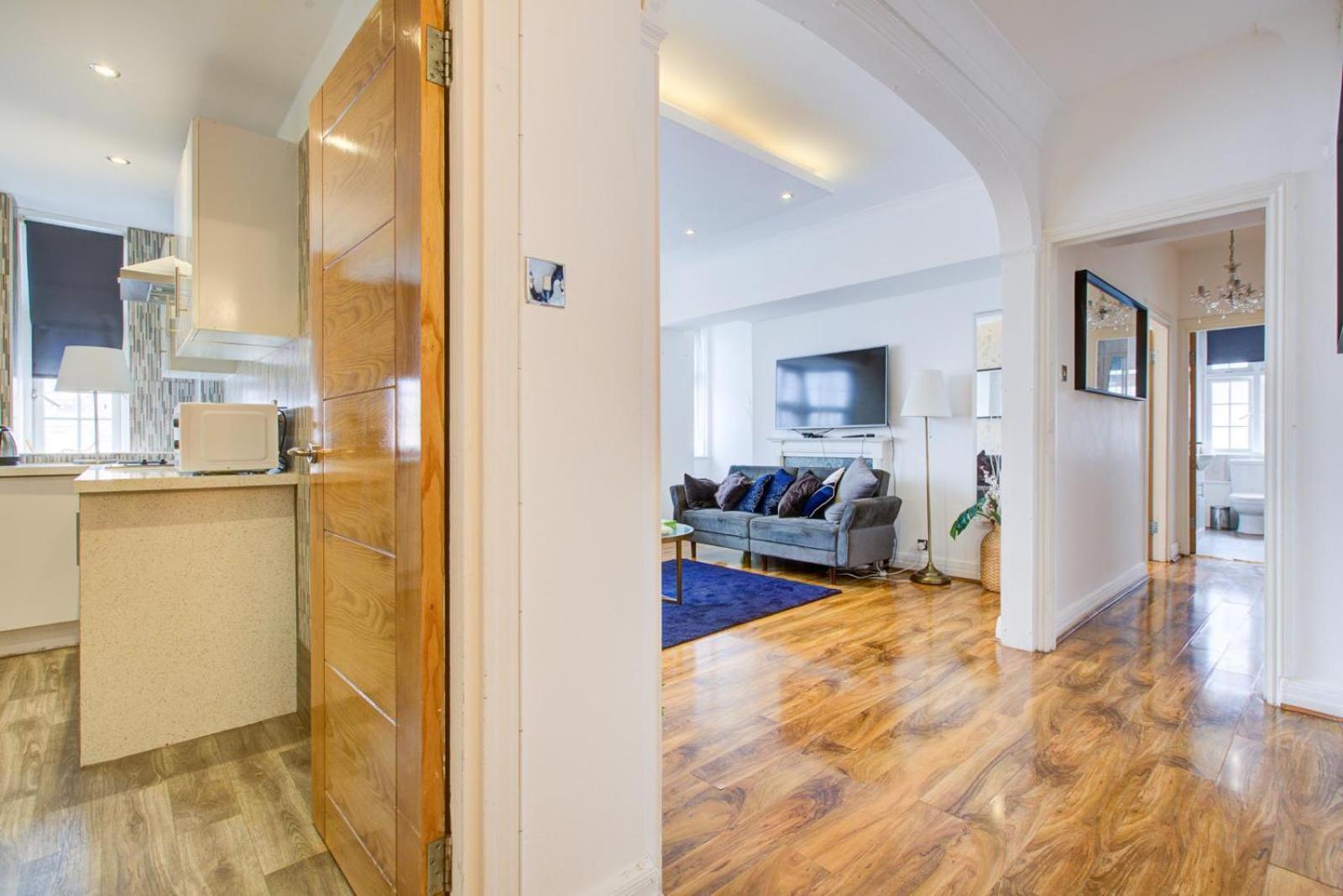 Knightsbridge Luxurious Residence - Facing Harrods Лондон Екстериор снимка